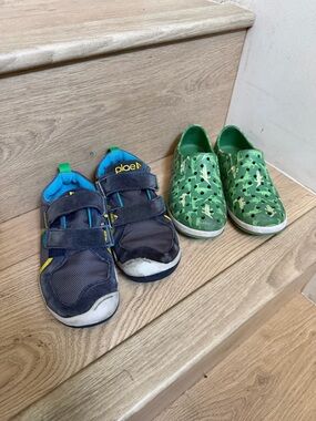Plae and cat & jack size 11 and 11.5 Kids shoes